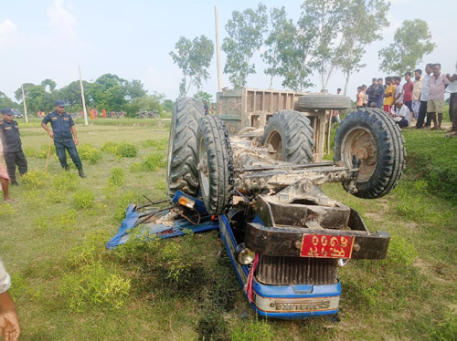 ट्याक्टर पल्टिदा चालकको मृत्यु